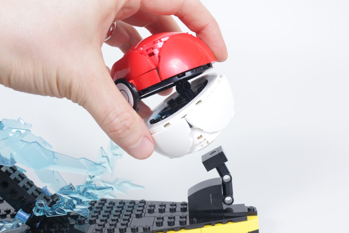 LEGO Pokemon 72152 Pikachu and Poke Ball review 25 1200x800