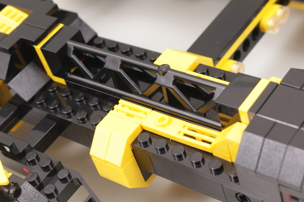LEGO Icons 10355 Blacktron Renegade review 30 1024x683