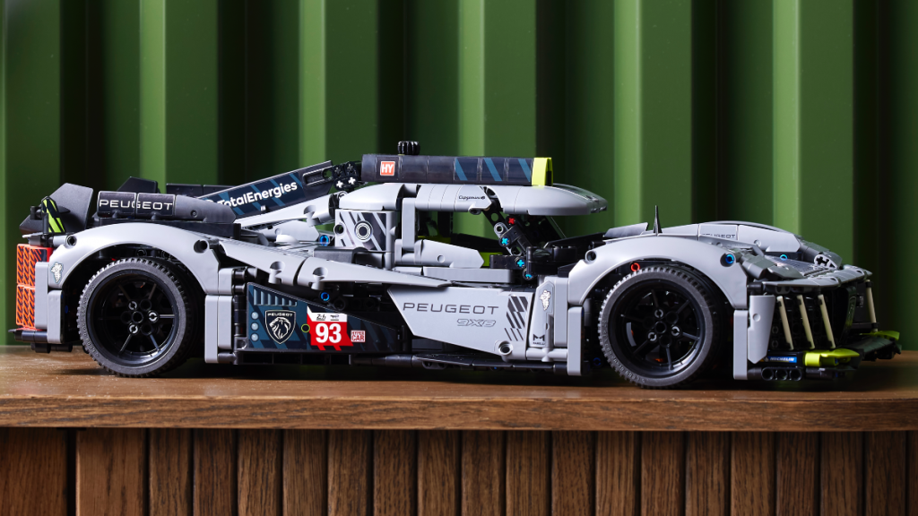 LEGO Technic 42156 Peugeot 9X8 24H Le Mans Hybrid Hypercar featured 2 1024x576