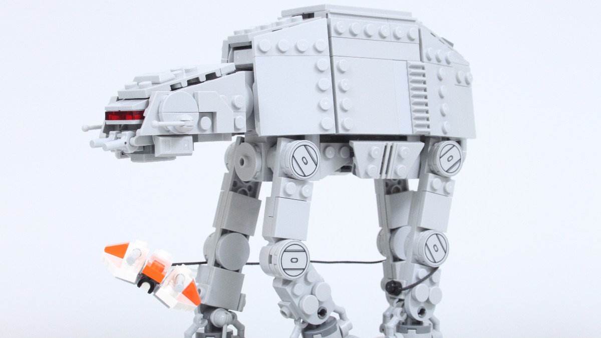 LEGO Star Wars 75440 AT-AT is a masterclass in subverting expectations