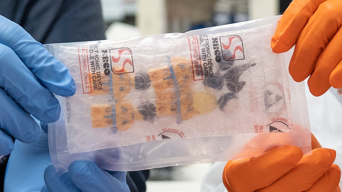 Here’s how those LEGO City Minifigures were blasted into space