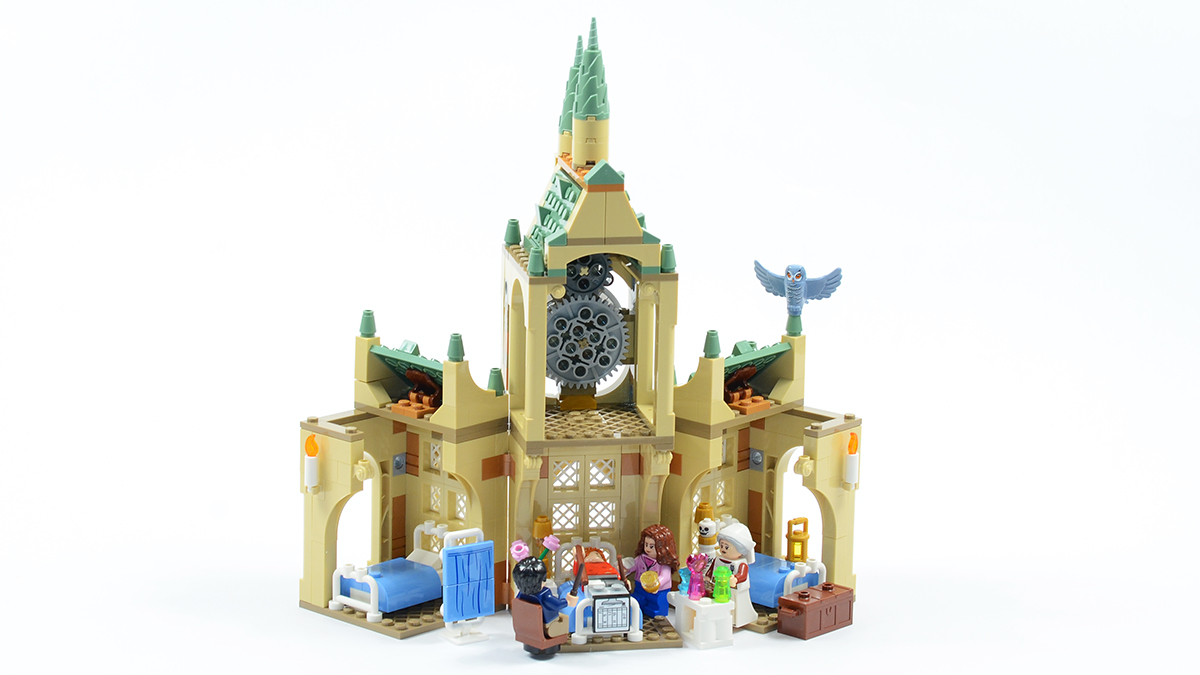 LEGO Harry Potter 76398 Hogwarts Hospital Wing review