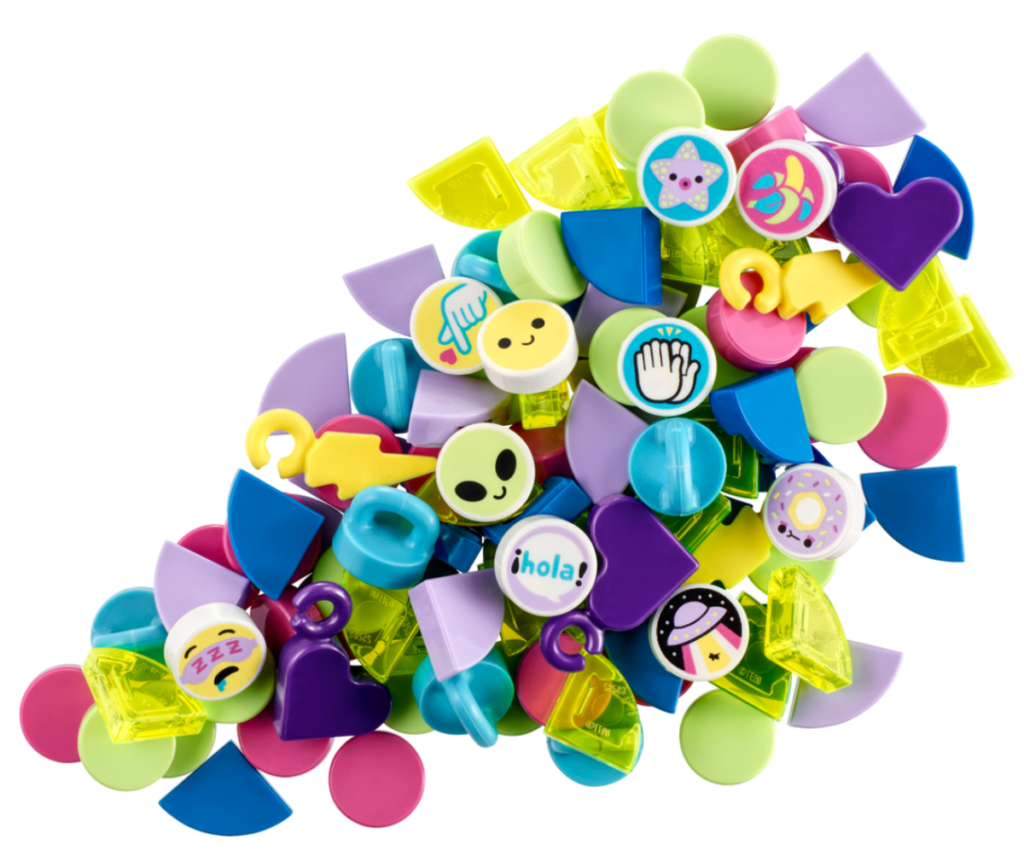 LEGO DOTS 41946 contents 1024x851