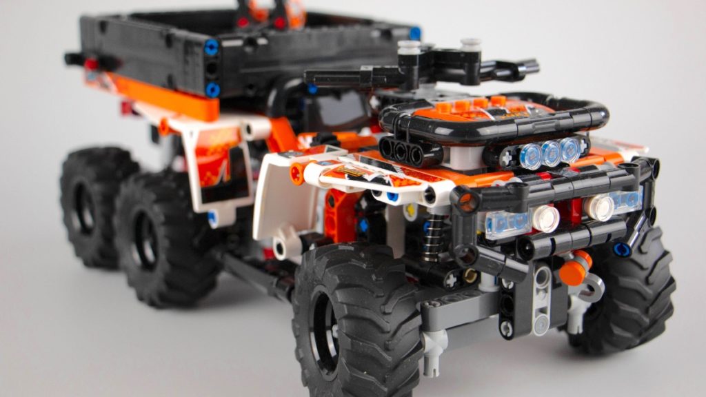 LEGO Technic 42139 All Terrain Vehicle review featured reduce 1024x576