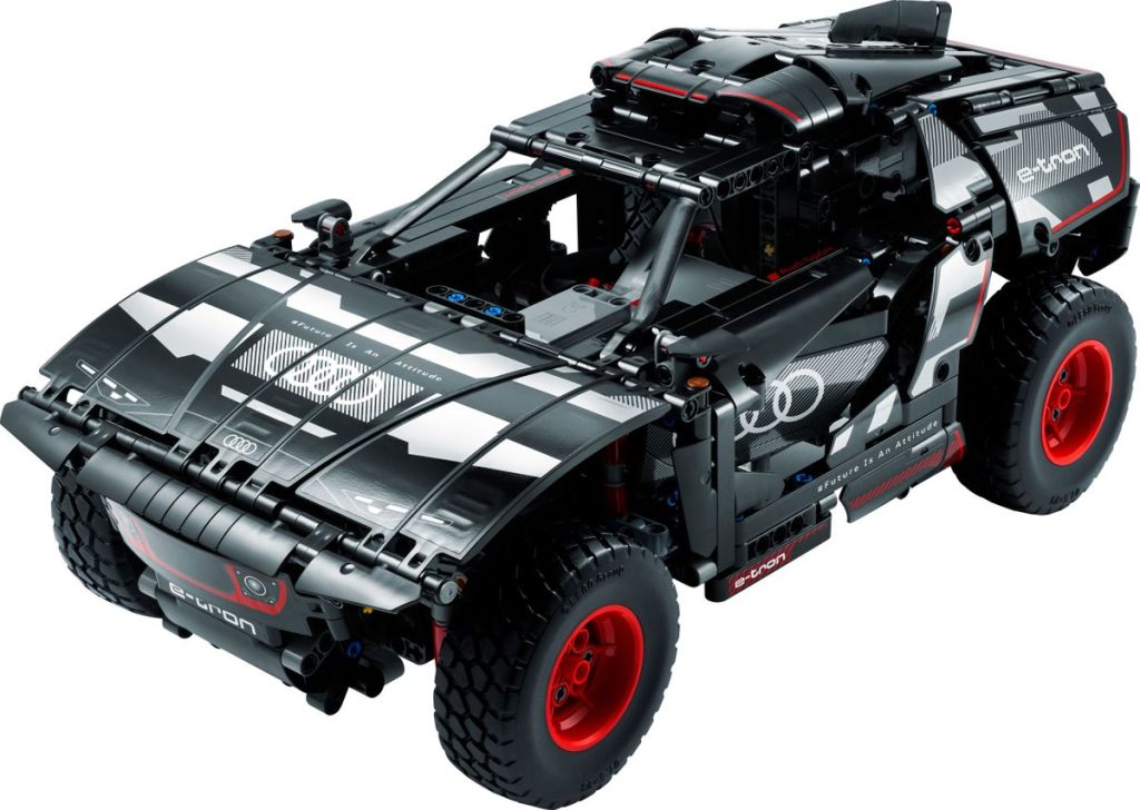 LEGO Technic 42160 Audi RS Q e tron 1 1024x728