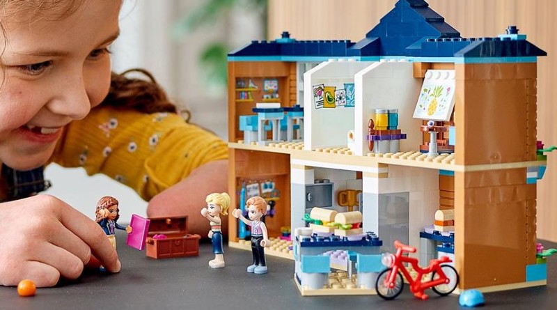 School's out for LEGO Friends as summer sets revealed