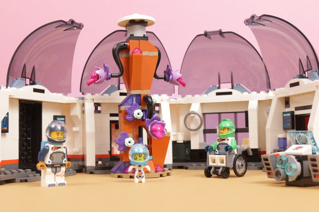 LEGO City 60439 Space Science Lab review 3 1024x683