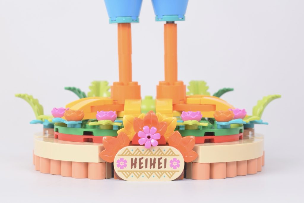 LEGO Disney 43272 Heihei review 6 1024x683