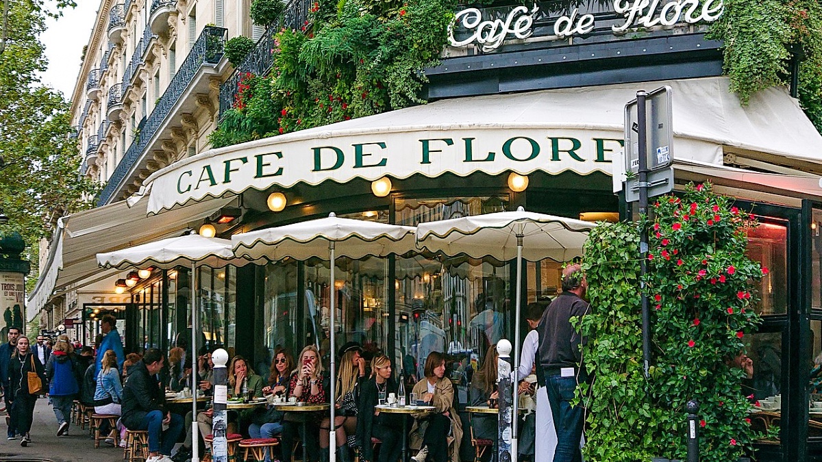 LEGO Icons 10362 Parisian Café rumoured for 2025