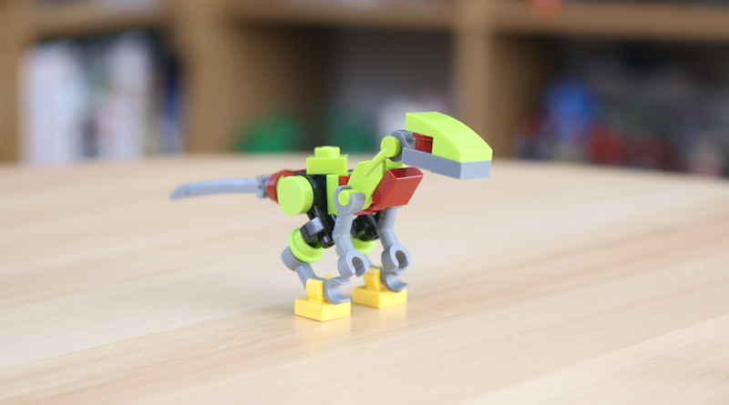 How to build a custom LEGO Jurassic World robo-raptor