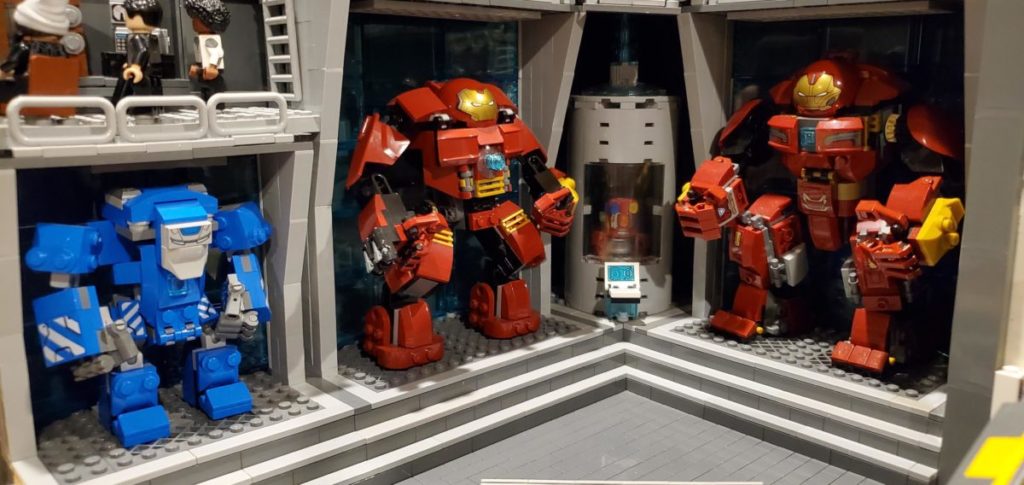 LEGO Marvel Iron man display build moc 2 1024x485