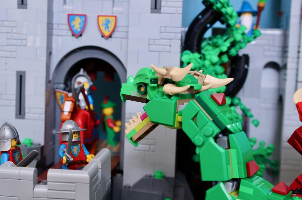 LEGO Creator 3 in 1 31161 Medieval Dragon 10305 Lion Knights Castle comparison 2 1024x680