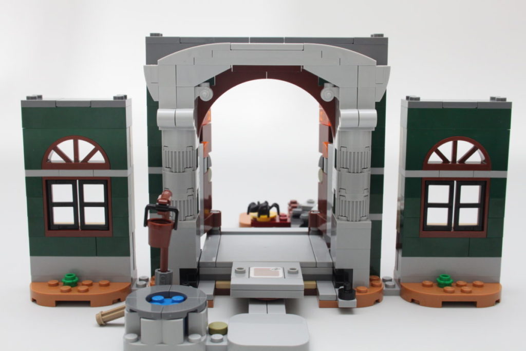 LEGO Super Mario 71399 Luigis Mansion Entryway review 18 1024x683