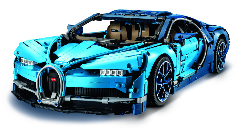 LEGO highlights Technic 42083 Bugatti Chiron features in new videos