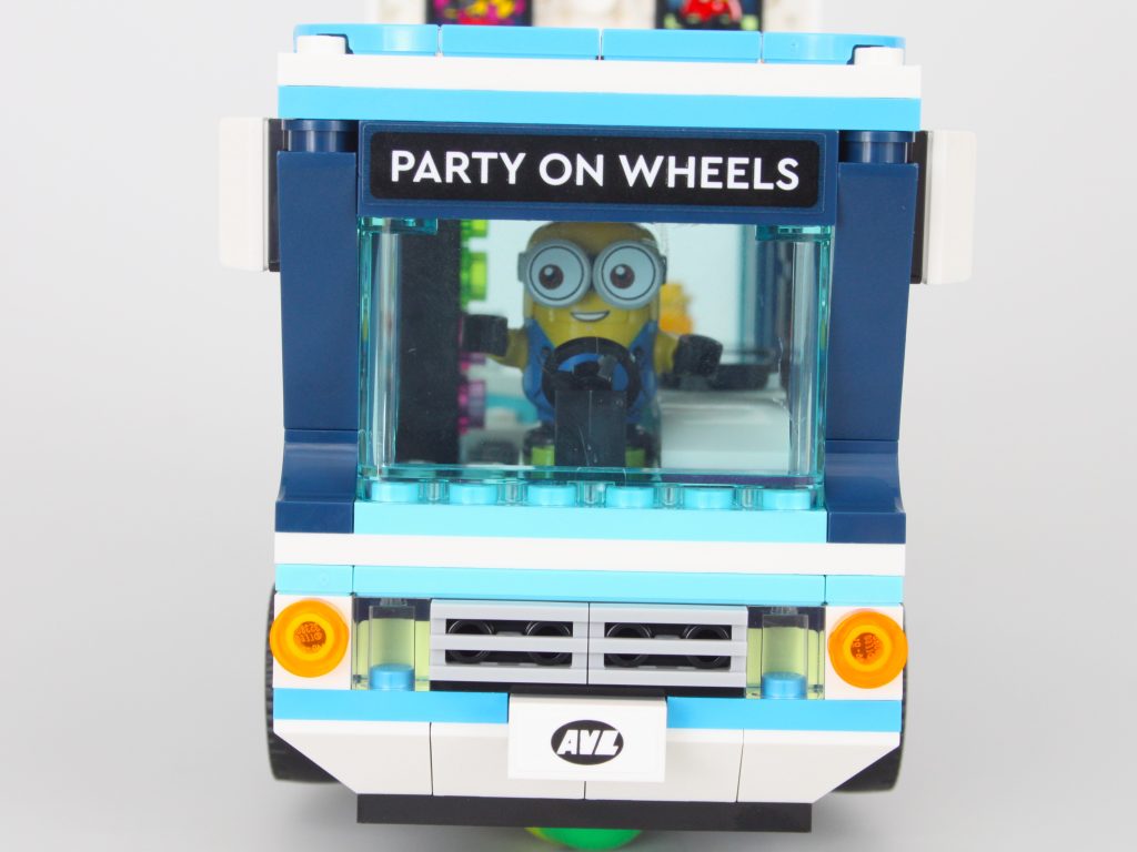 lego despicable me 4 75581 Minions Music Party Bus review 20 1024x768