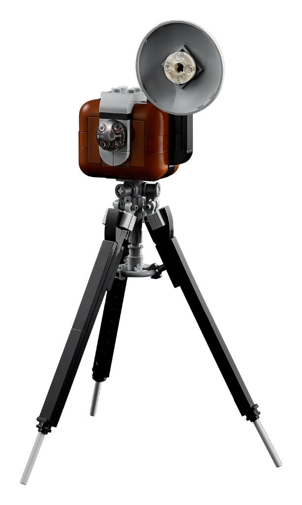LEGO Disney 43179 Mickey Mouse and Minnie Mouse Buildable Characters 10