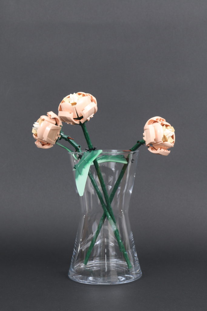 LEGO Botanical Collection 10280 Flower Bouquet review 12