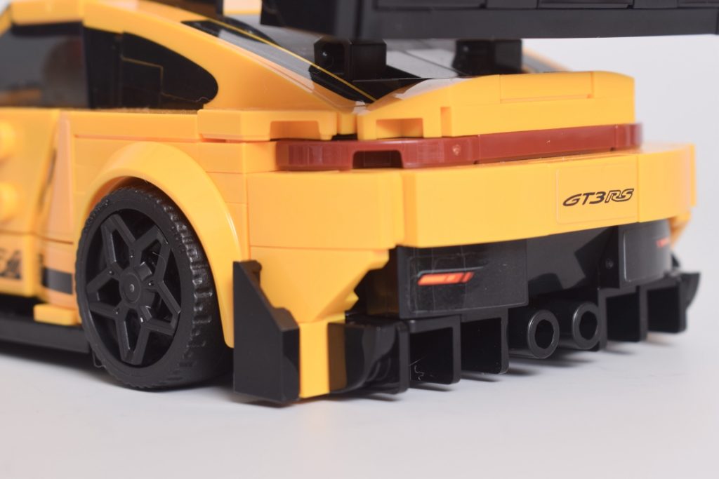 LEGO Speed Champions 77239 Porsche 911 GT3 RS Super Car review 8 1024x683