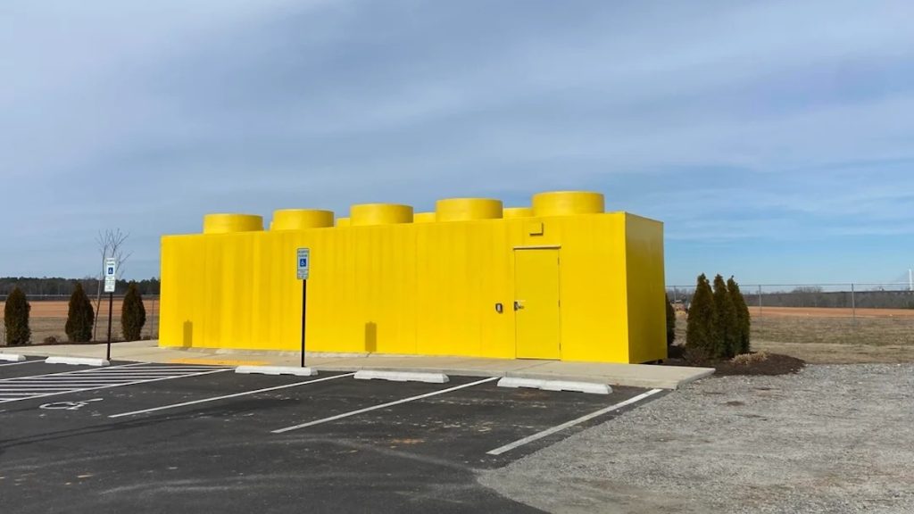 TheShatzAgain LEGO US Factory 1024x576