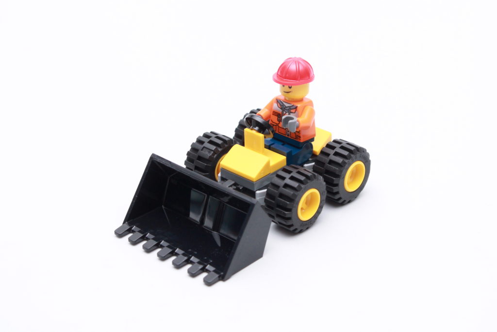 LEGO CITY magazine Issue 36 9