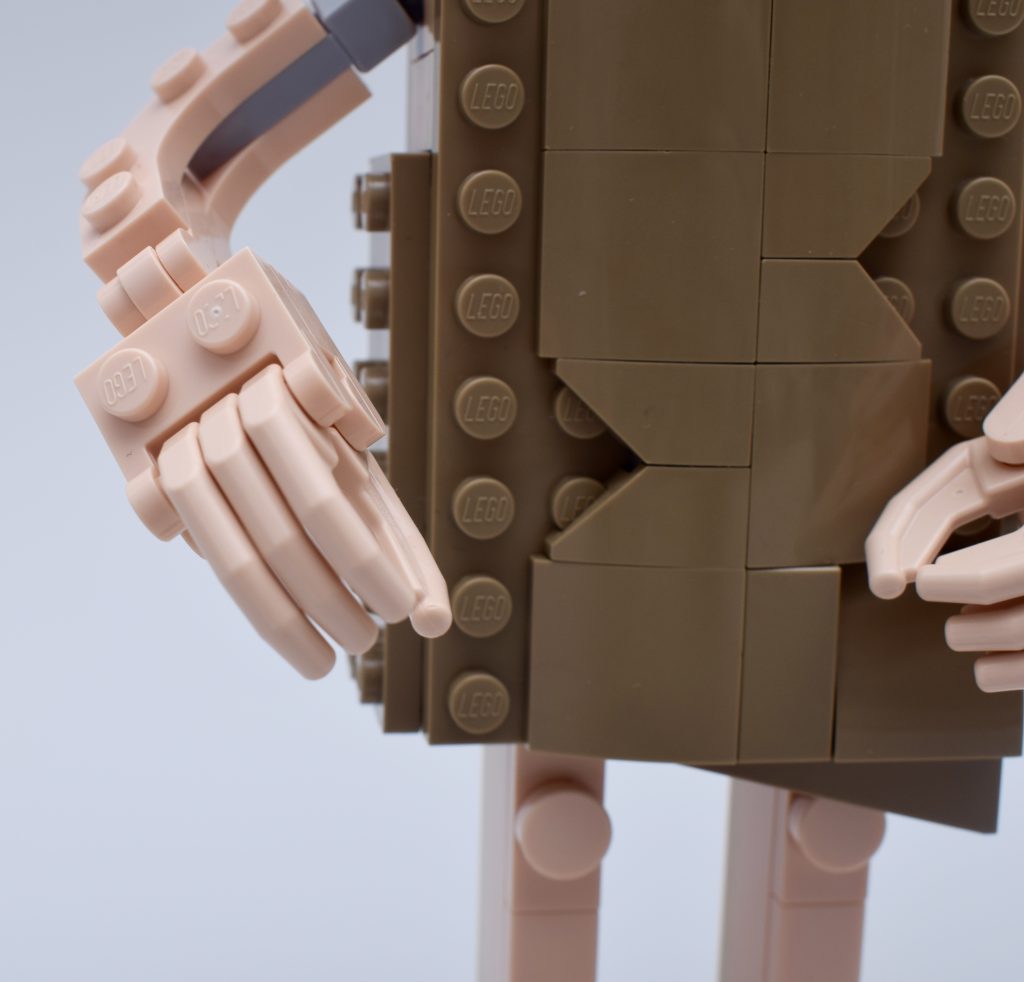 LEGO Harry Potter 76421 Dobby the House Elf Review 8 1024x982