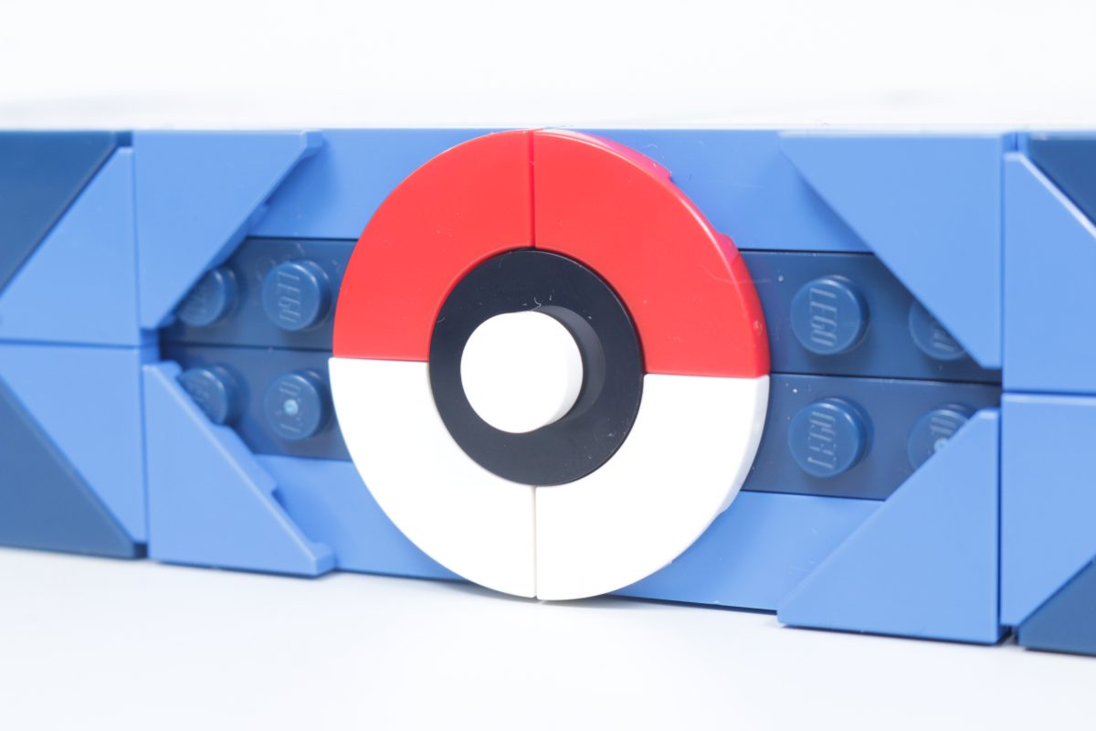 LEGO Pokemon 40892 Kanto Region Badge Collection review 6 1200x800