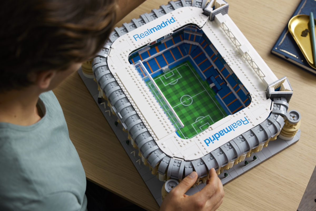 All of these LEGO football-themed sets are available right now