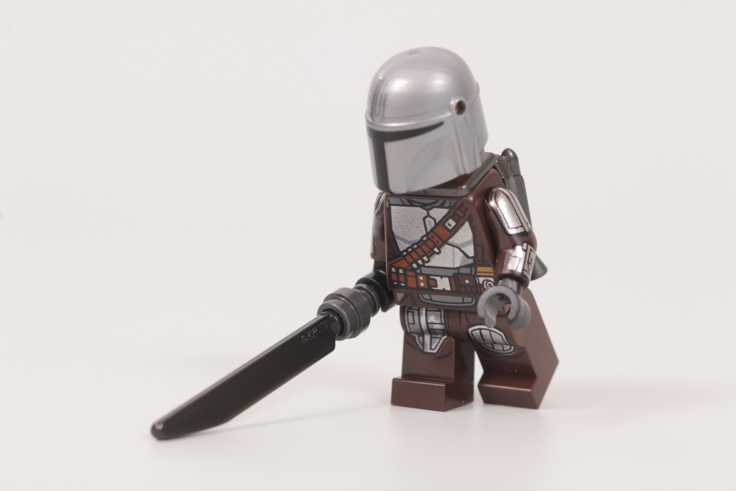 LEGO Star Wars 75348 Mandalorian Fang Fighter vs. TIE Interceptor review 40 scaled