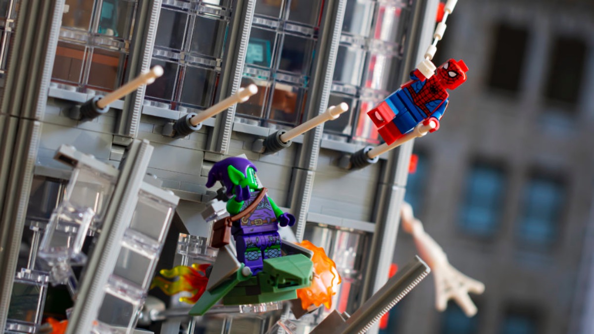 Retiring LEGO Marvel Daily Bugle back in stock online