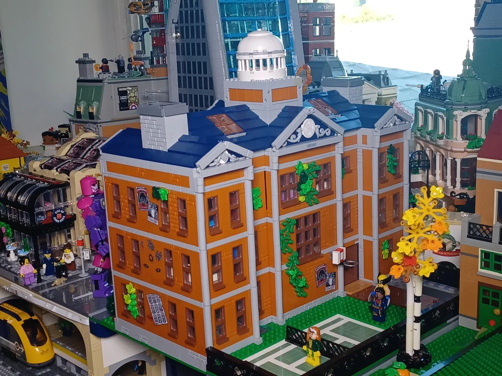 LEGO Marvel 76294 x mansion ultimate custom TurbulentSkill276 3 1024x768