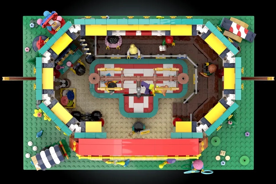 LEGO Ideas The Circus 6