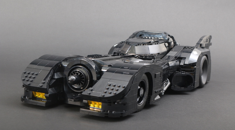 LEGO Batman 76139 1989 Batmobile review