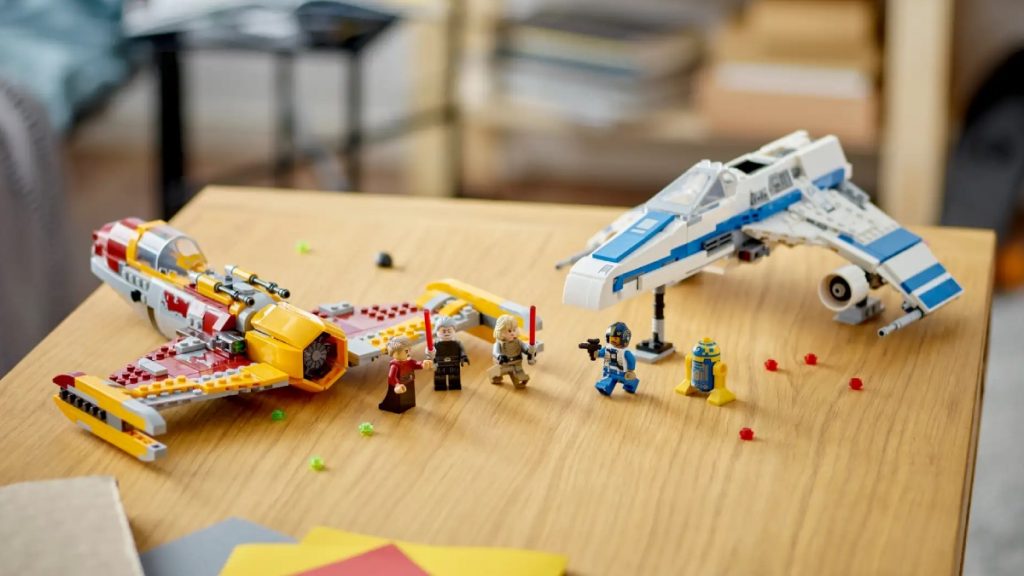 LEGO Star Wars 75364 New Republic E Wing vs. Shin Hatis Starfighter featured 1024x576
