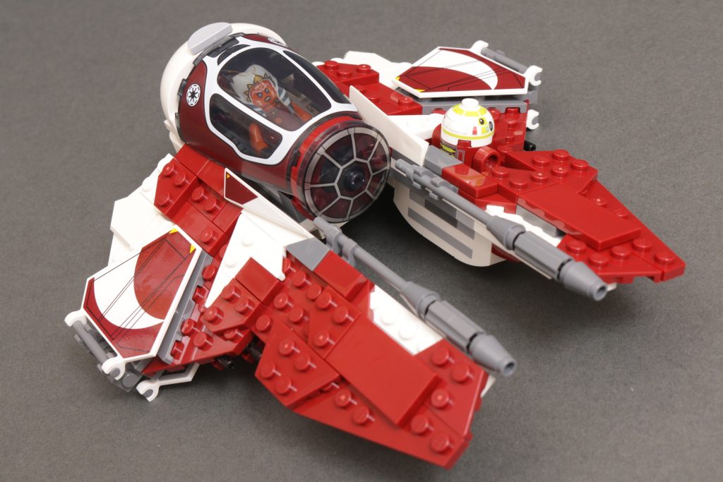 LEGO Star Wars 75401 Ahsokas Jedi Interceptor review 8 1024x683