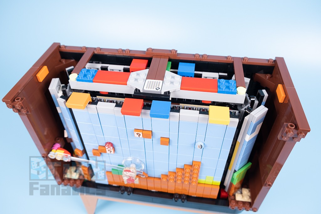 LEGO 71374 Nintendo Entertainment System 33