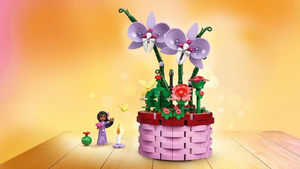 LEGO Disney 43237 Isabelas Flowerpot 4 1024x576