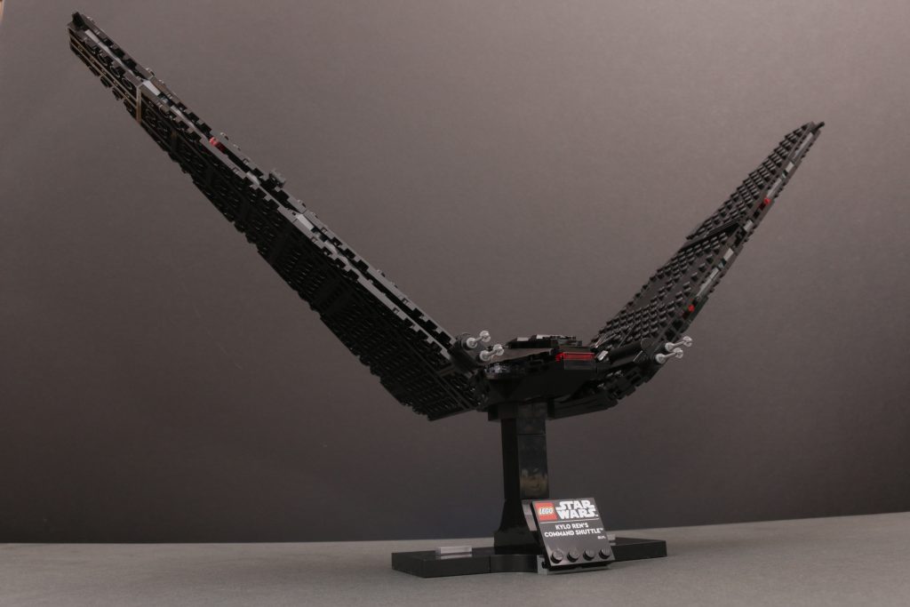 LEGO Star Wars 75406 Kylo Rens Command Shuttle review 19 1024x683