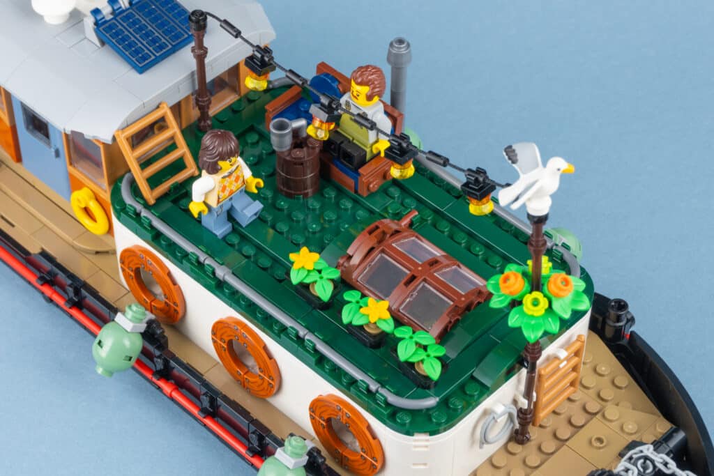 LEGO Ideas canal houseboat 4