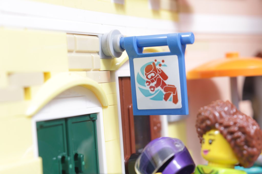 LEGO Ideas 21359 Italian Riviera review 35 1024x683