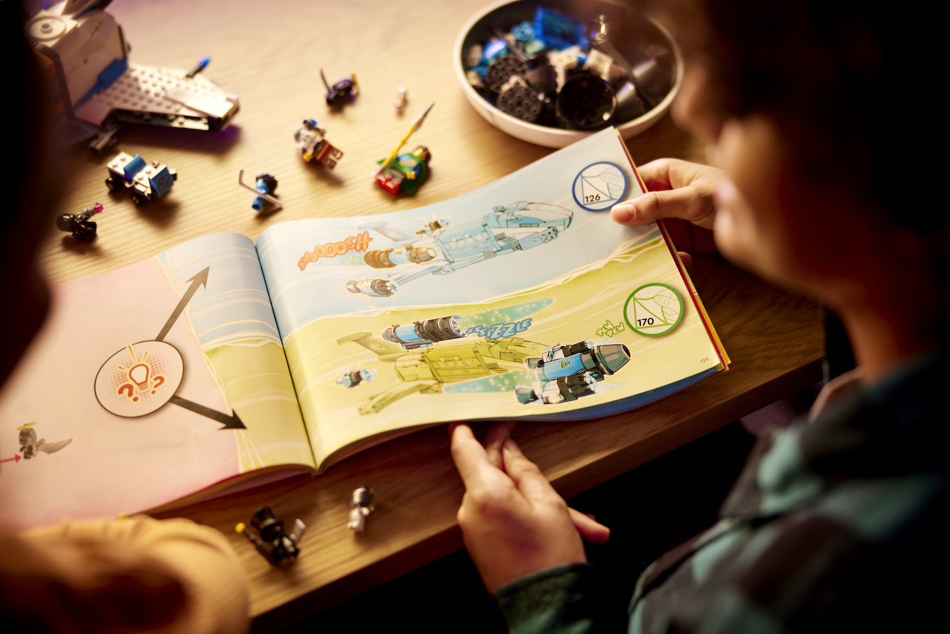 LEGO DREAMZzz 71460 Mr. Ozs Spacebus 10