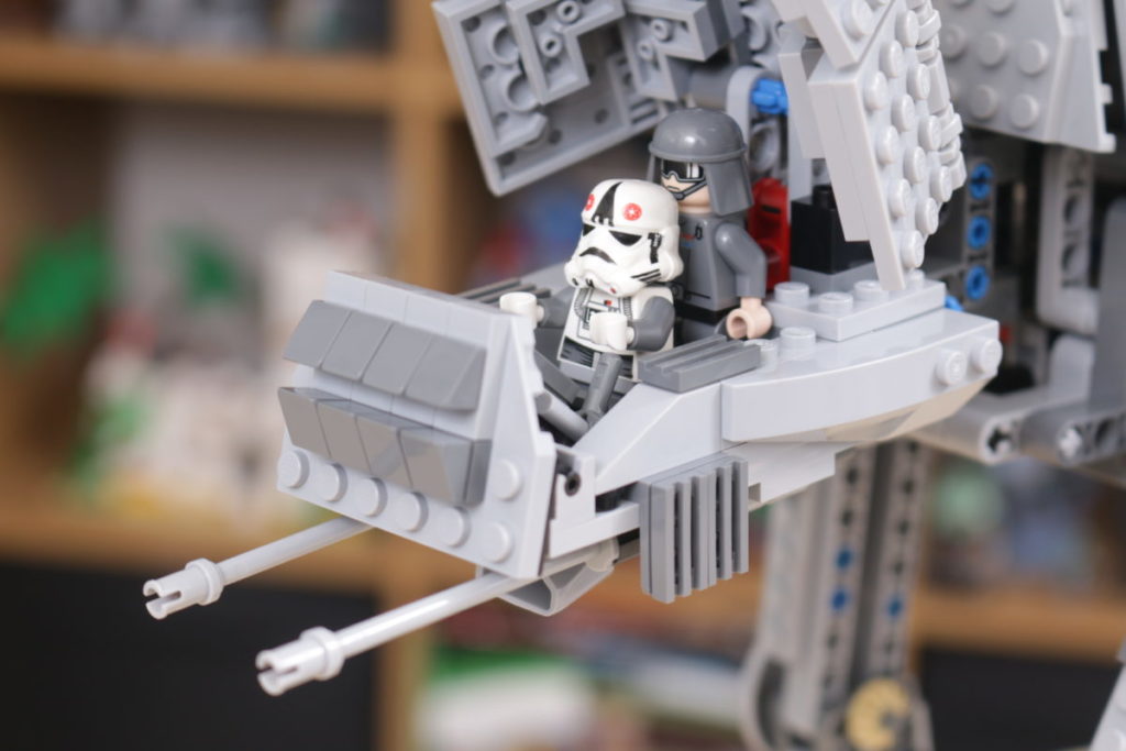 LEGO Star Wars 10178 Motorized Walking AT AT review 3 1024x683