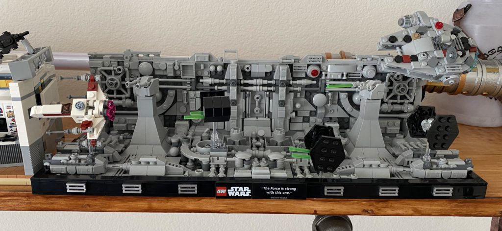 LEGO Star Wars 75329 Death Star Trench Run long full 1024x472