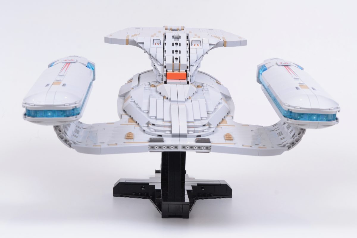 LEGO Icons 10356 USS Enterprise NCC 1701 D 25 1200x800