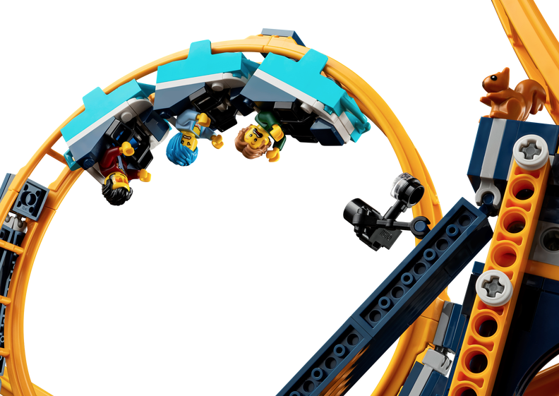 LEGO ICONS 10303 Loop Coaster squirrel 2
