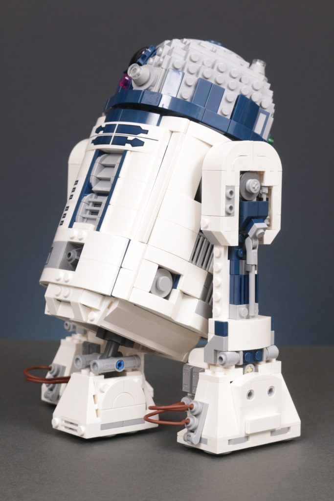 LEGO Star Wars 75379 R2 D2 review 4 683x1024