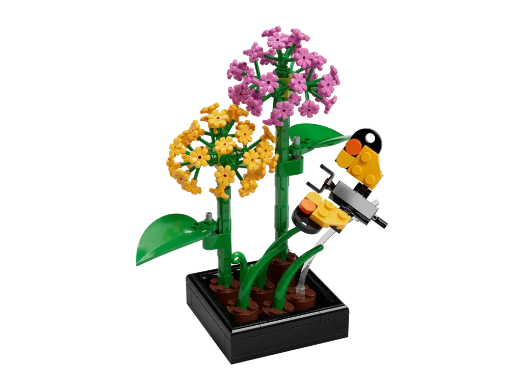 LEGO® Botanicals Butterfly Garden  1024x768