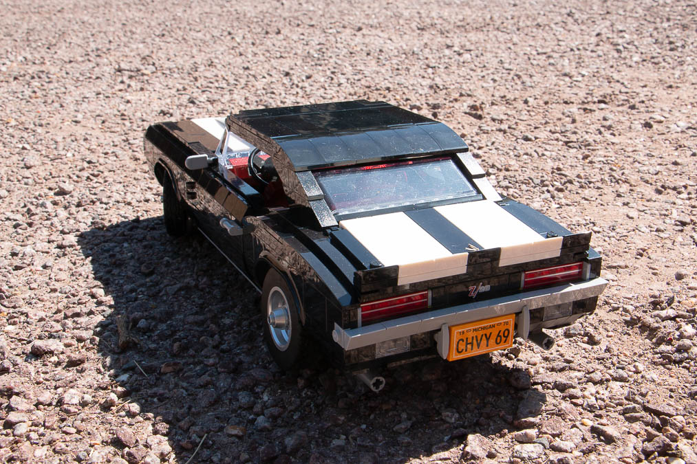 10304 ICONS Chevrolet Camaro Z 28 42