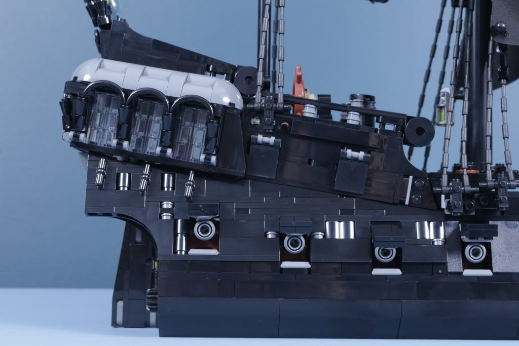 LEGO Icons 10365 Captain Jack Sparrows Pirate Ship review 53 1024x683