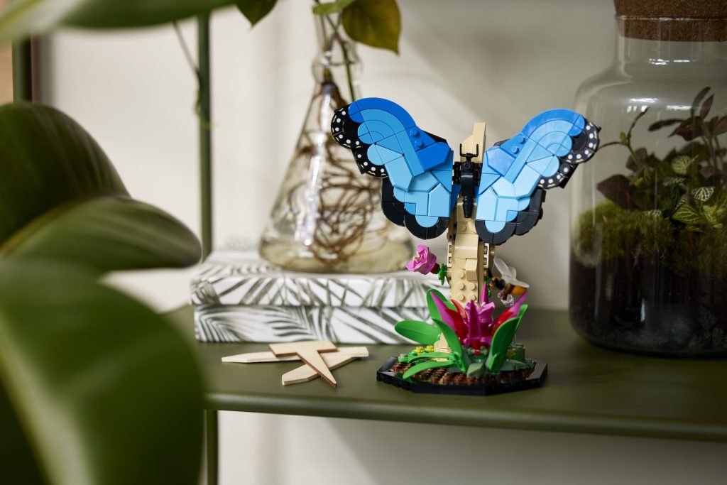 LEGO Ideas 21342 The Insect Collection 3 1024x683