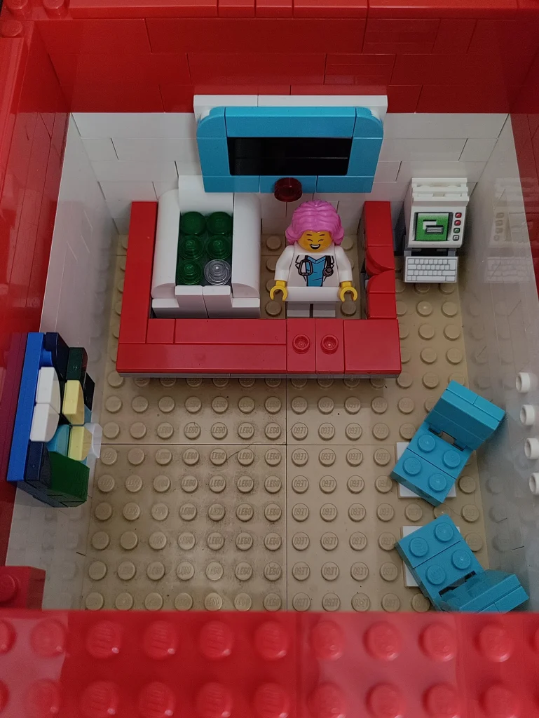5genki5 LEGO Poke Centre 2 769x1024